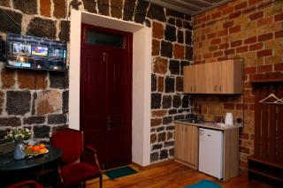 Onoyi Tun Guest House - 7