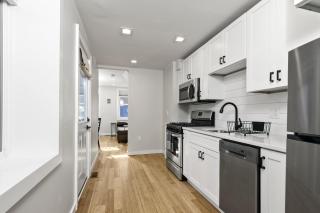 Cozy Ba Townhome Near Little Italy I Fells Point - Baltimore - 3