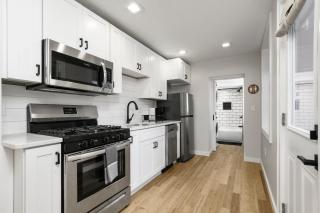 Cozy Ba Townhome Near Little Italy I Fells Point - Baltimore - 4