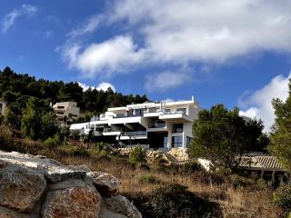 Suite 28 - Treilles - 3