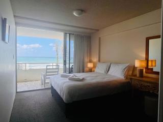 Park Towers-Goodwin Towers Holiday Units - Gold Coast - 6