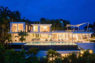 Indulge in Your Dream Getaway at Gemini Villa 6 Bedrooms, Private Beach, and Yamu Pier Sea Views - 0