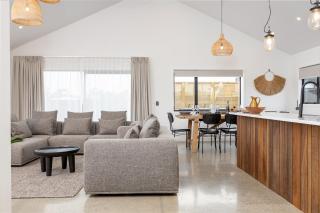 The Green House - Luxury Eco Escape - Martinborough - 3
