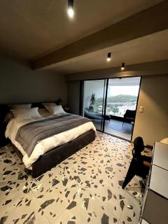 Suite 28 - Treilles - 2