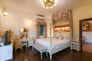 Swiss Valley Hip Resort - Suan Phueng - 0
