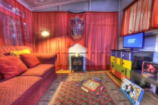 Harry's House (Muggles welcome too!) - Watford - 6