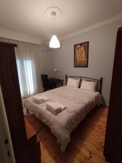 Cozy three BDRMS central APT at five Filippou str - Salonicco - 1