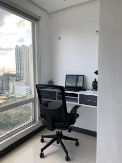 1 BR with balcony, fully furnished overlooking Manila Bay at Birch Tower, Malate, Manila - Manila - 5