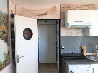 Songe Tropical-InvIRI. Studio CHU. Parking Aisé. - 3