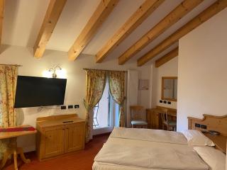 Wellness e Resort Stella Delle Alpi - Ronzone - 9