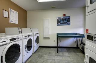 InTown Suites Extended Stay Birmingham AL - Lakeshore Parkway - 6