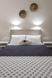 Dilion Hotel - Parikia - 4