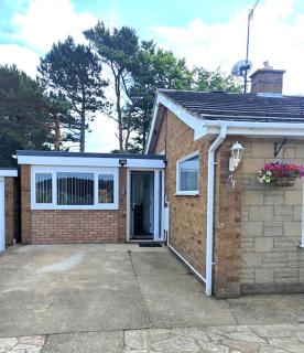*Close to Beach* One Bedroom Suite with Parking - Overstrand - 3