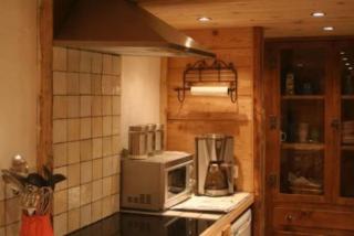 Three Bedroomed Chalet Apartment - Chamonix - 1
