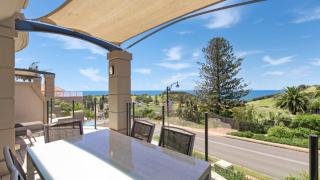Unit 22 - 3 Bed Ocean View - Terrigal - 8