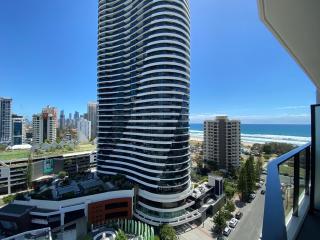 Koko luxury apartment in Broadbeach - Gold Coast - 7