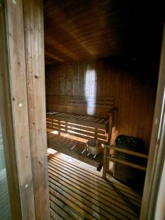 Modern Hotel-type Studio near Greenbelt Netflix 100mbps - Manila - 3