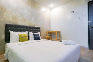 Urbanview Hotel Syariah De Umbrella Ciputat - 0