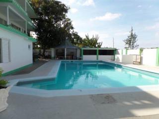 Villa Donna Inn - Montego Bay - 8