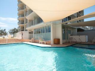 GOLDEN SANDS Main Beach Oceanfront - Gold Coast - 4