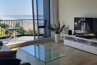 GOLDEN SANDS Main Beach Oceanfront - Gold Coast - 2