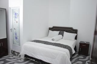 Samar Wulu Guest House Syariah Mitra RedDoorz near Ketapang - Ketapang - 0