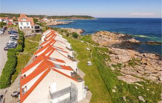 Stunning Apartment In Allinge With Wifi - Allinge - 1