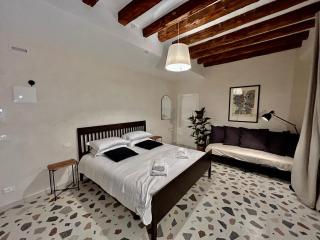 Farini Suites wi-fi - Venice - 8