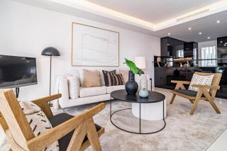 Luxury 3 bedroom townhouse on Marbellas Golden Mile with walking distance Puerto Banus - Marbella - 5