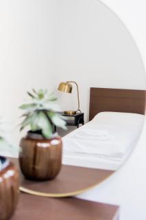 360 Grad Hotel & Bar - Leer - 2