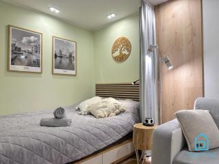 Boho Apartment - 10 Min to Old Town Gdańsk,PKP & Shopping Mall - Danzig - 4