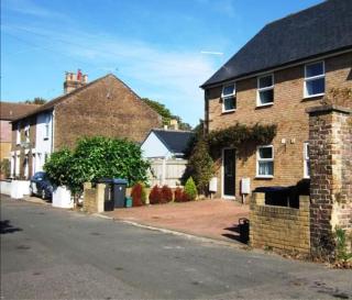 Gerald's Place - Deal - 2