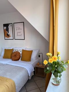 Old Town 2 Room Apartments - Düsseldorf - 7
