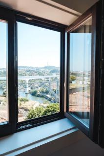 Fontainhas Douro Views by LovelyStay - Porto - 4