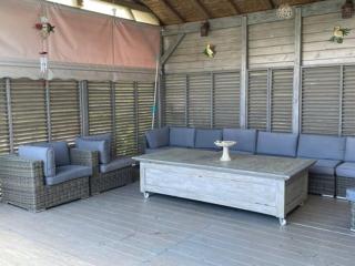 MAGNIFIQUE VILLA AVEC PISCINE ET JARDIN - 3