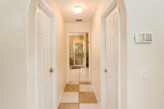 Beautiful Vacation Home Across From Lake Okeechobee - 1