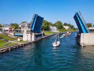 117A Edgewater Inn Condo - Charlevoix - 9