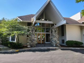 117B Edgewater Inn - 8