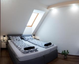 Dream Apartman 1 with Free Parking - Győr - 5
