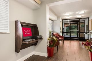 Red Roof Inn Princeton - Ewing - 2