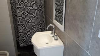 Departamento 3 amb con parrilla en La Perla - 2