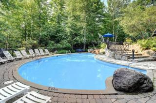Chalet-Style Condo - 5 minutes to Lifts and village! - Mont-Tremblant - 2