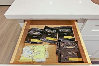 1BR Captivating Apartment with In-Unit Laundry - Aberdeen 2 - Chicago - 2