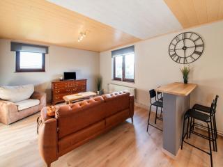 Charming holiday home in Léglise with garden - Léglise - 2