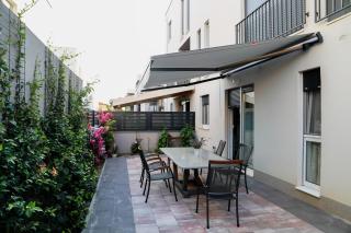 Apartments with parking space Podstrana, Split - 20280 - 0