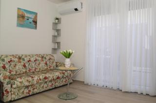 Apartments with parking space Podstrana, Split - 20280 - 3