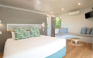 The Bungalows - Mission Beach - 1