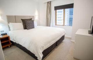 1301 Gloucester Self- Catering - 4