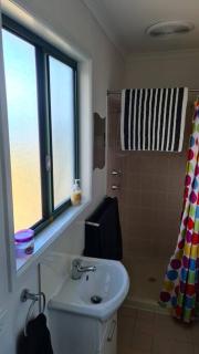 Coorong Lakeside Cottage - Meningie - 5