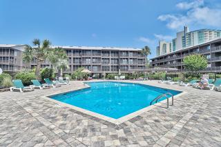 Beach &nightlife 3BR/2.5 BA service dog friendly - Myrtle Beach - 0